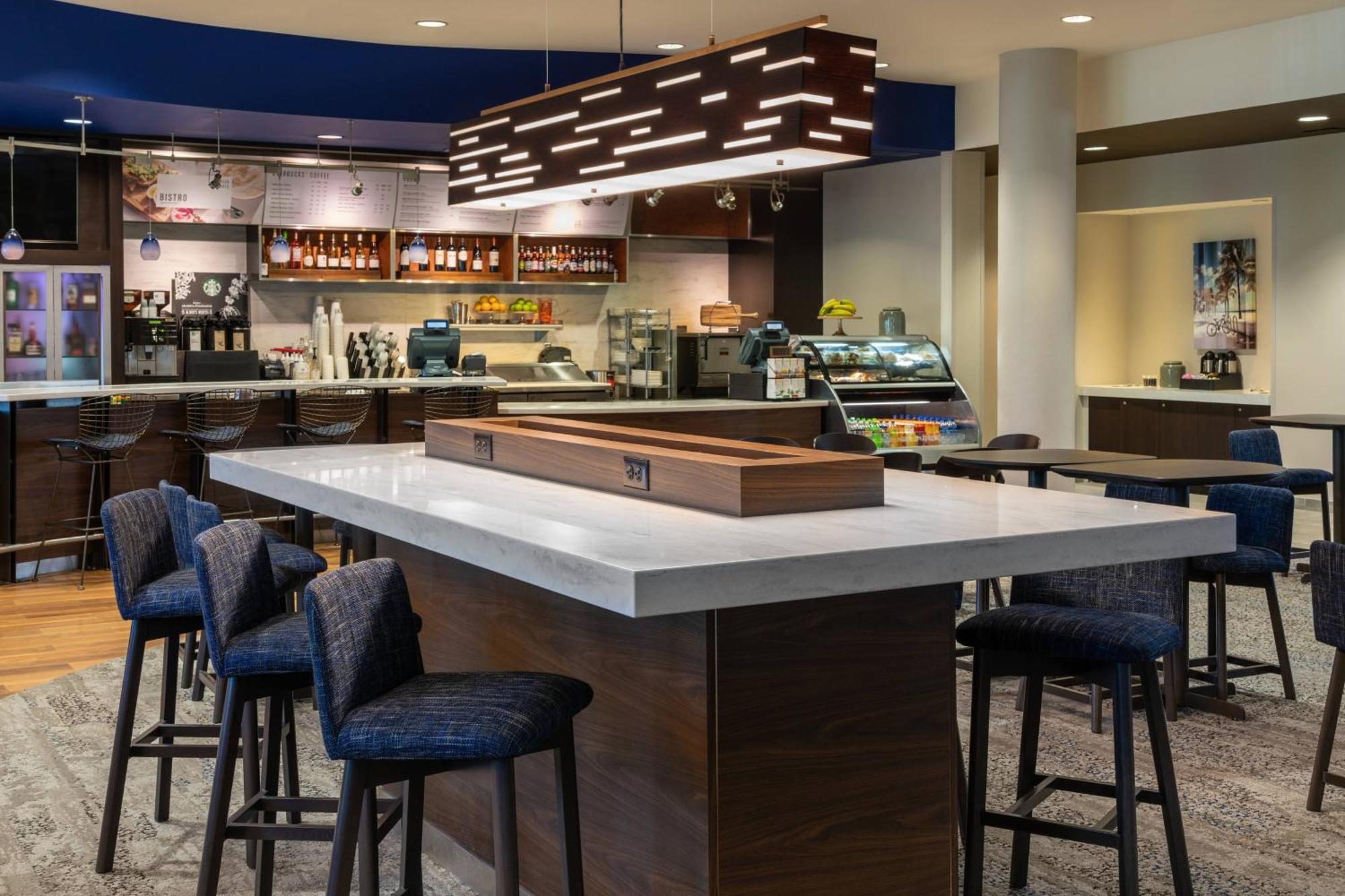Courtyard By Marriott Fort Lauderdale Airport & Cruise Port Данія-Біч Екстер'єр фото