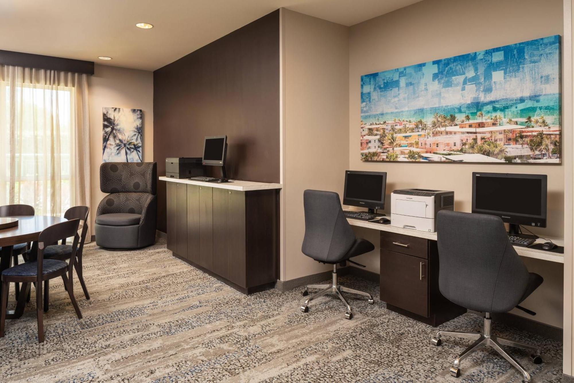 Courtyard By Marriott Fort Lauderdale Airport & Cruise Port Данія-Біч Екстер'єр фото