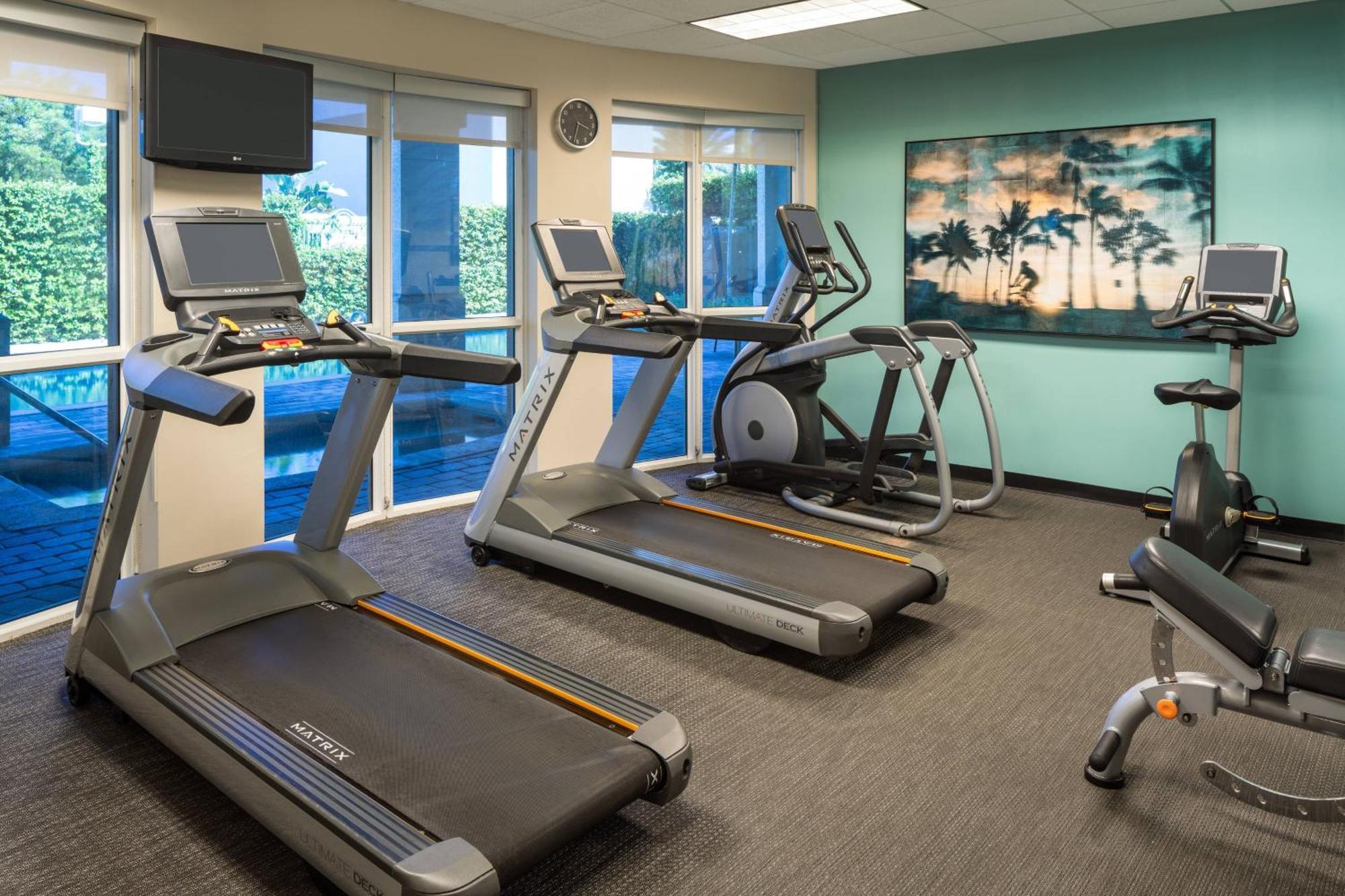 Courtyard By Marriott Fort Lauderdale Airport & Cruise Port Данія-Біч Екстер'єр фото